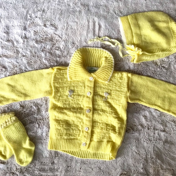Turbo 3 Pc Knit Baby Sweater, Bonnet & Sock Set - Picture 1 of 7